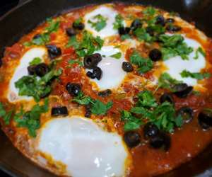 MOROCCAN EGGS