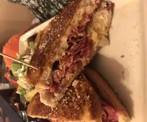 Reuben sandwich