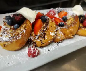 Crème Brulee French Toast