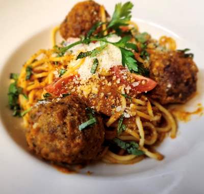 Spaghetti and meatballs