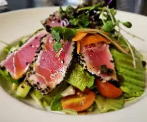 Ahi salad