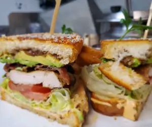 bacon jam chicken club