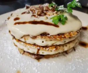 Cinnamon Bun Pancakes